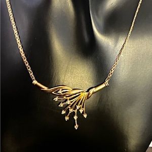 10K Yellow Gold Diamond Starburst Necklace